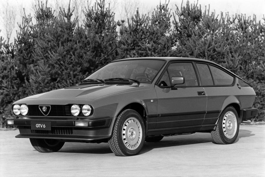  Alfa Romeo GTV 6 2.5 (116) 1983 года  (WW) (фото 8 из 9)
